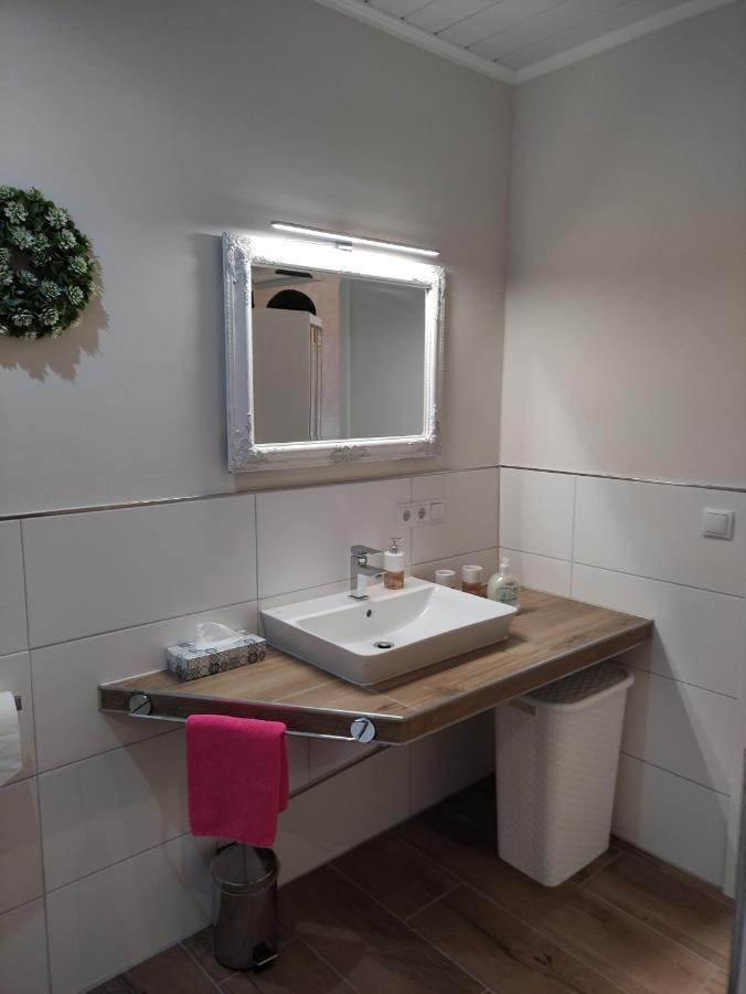 Ferienwohnung Zur Muehle Weener Exterior foto
